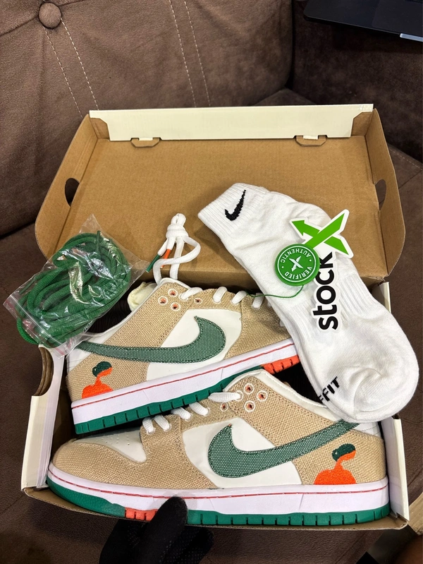 Nikee Sb Dunk Jarritos
