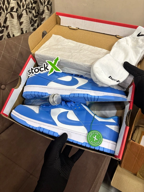 Nikee Dunk Low University Blue 