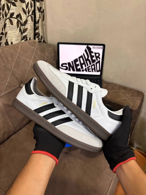 Adidass Samba Cloud White 