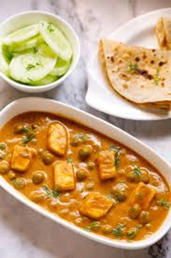 मटर पनीर Matar Paneer, Half_160Rs