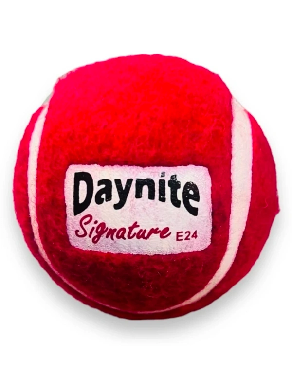 Daynite.ball (Cricket 🏏 Player) 1pic 80rs