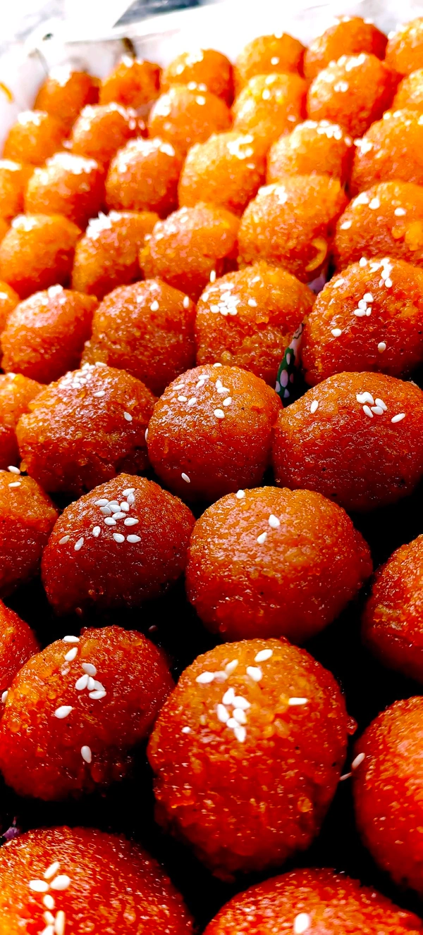 मातुचूर लड्डु  (1kg) 170rs 