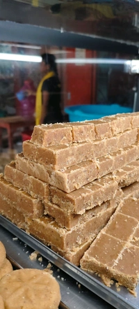 NORMAL BARFI RAKHI SPACIAL (1KG)200RS