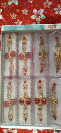रेड स्टोन राखी Red Stone Flower's 
