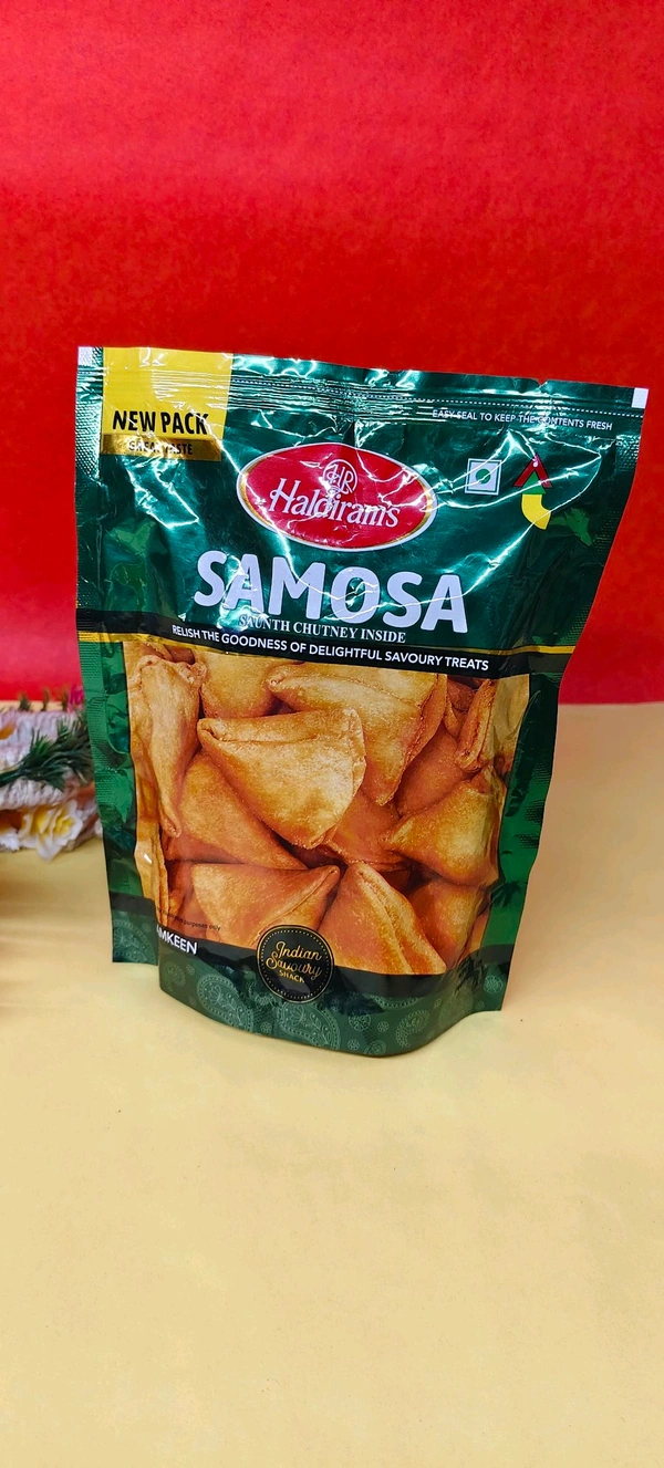 Samosa Namkeen 