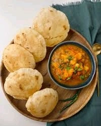 आलू पूरी Allo Puri