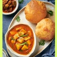 आलू पूरी Allo Puri