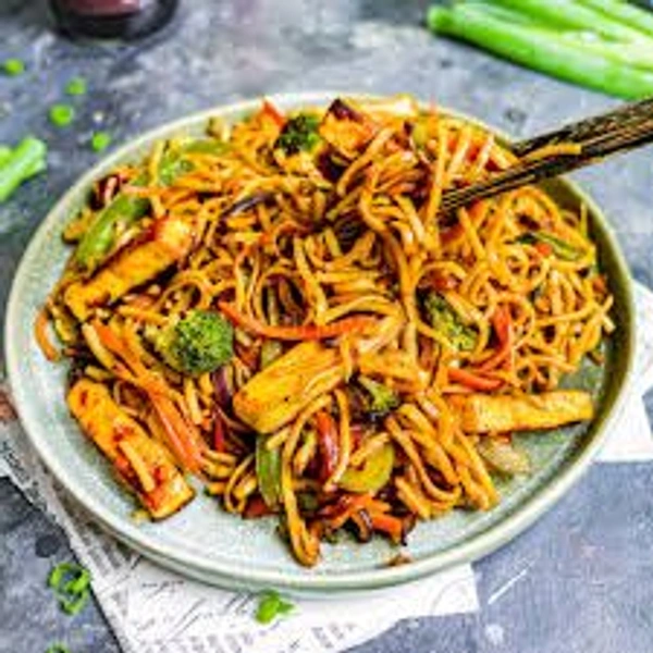 Paneer Hakka Noodles 