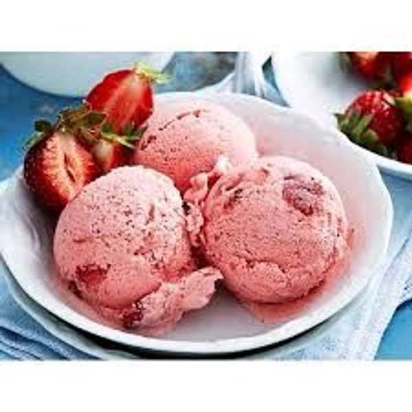 Strawberry 🍓 Ice Cream 🍨