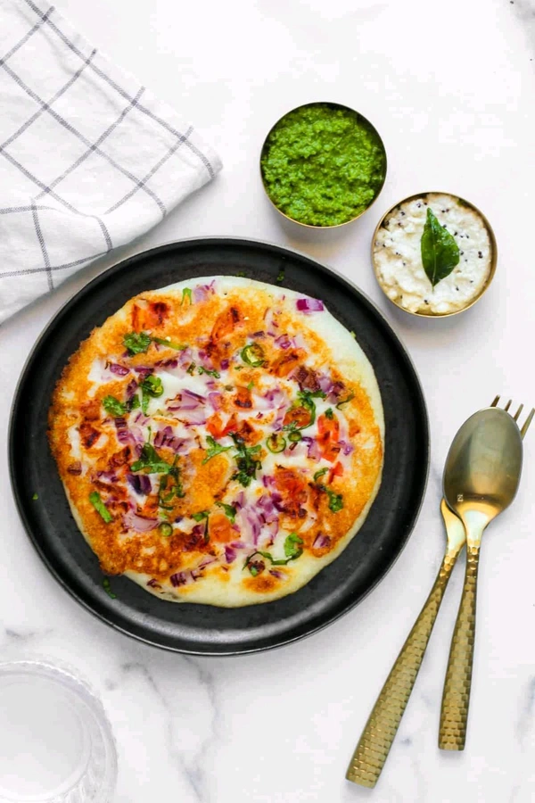 onion tomato uttapam
