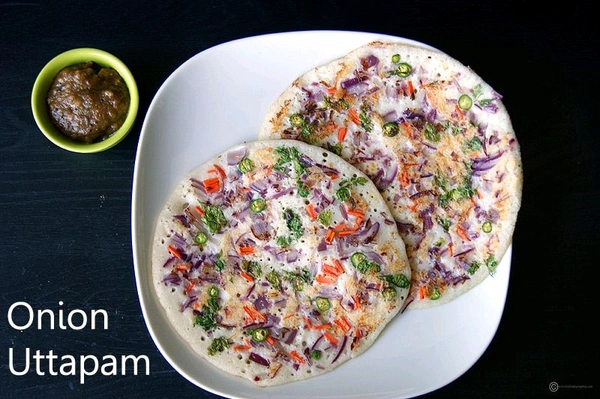 onion coconut uttapam