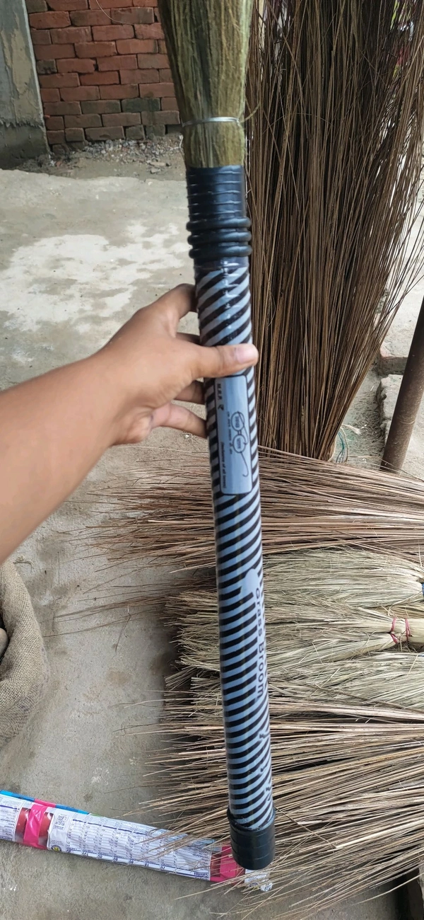 Khajur Jhadu