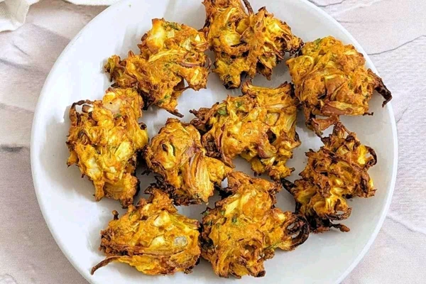 गोभी पकोडा (6 Pc.)
