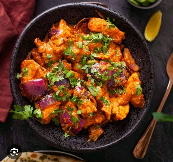 Chicken Do Pyaza

149/- 250/-450/