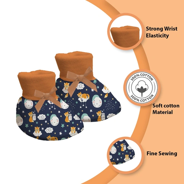 Adhigams New Born Cosmic Night Stylish Cotton Caps/Mittens/Booties | Cotton Baby Set for Baby boy and Girl (Pack of 3) Dark Blue