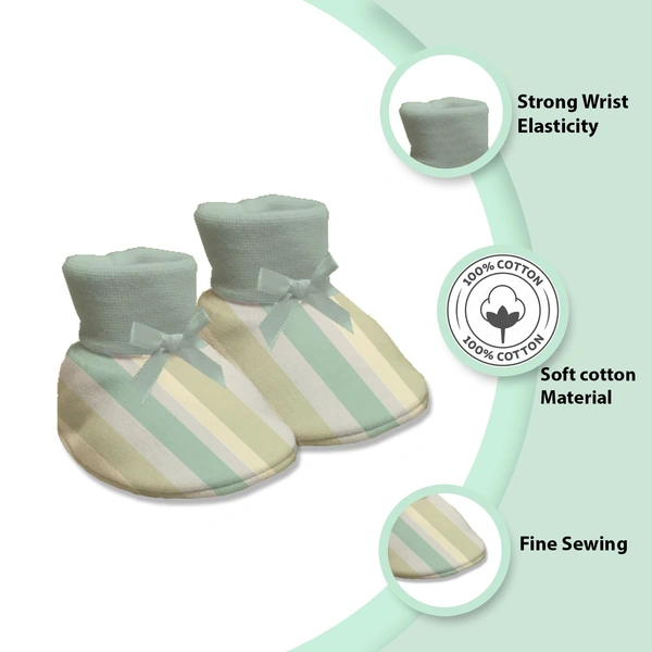 Adhigams New Born Jungle on Wheels Stylish Cotton Caps/Mittens/Booties | Cotton Baby Set for Baby boy and Girl (Pack of 3) multicolour