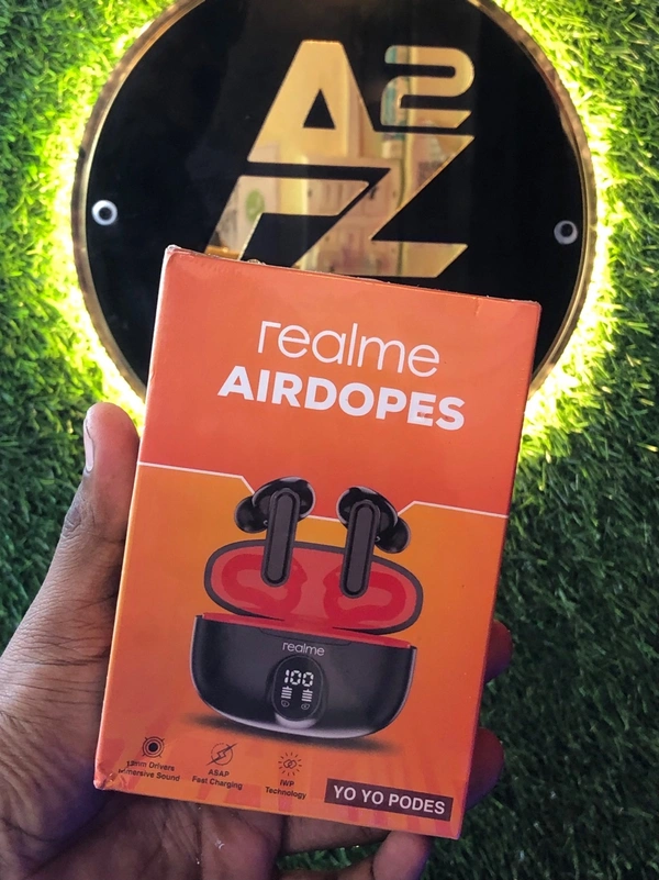 Realme Airdopes With Charging Indicator - Black