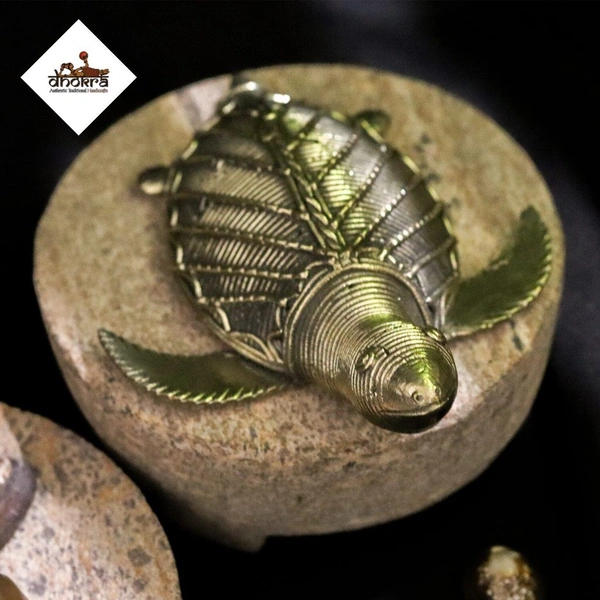 Dhokra Crafted Tortoise - Length 3 Inch