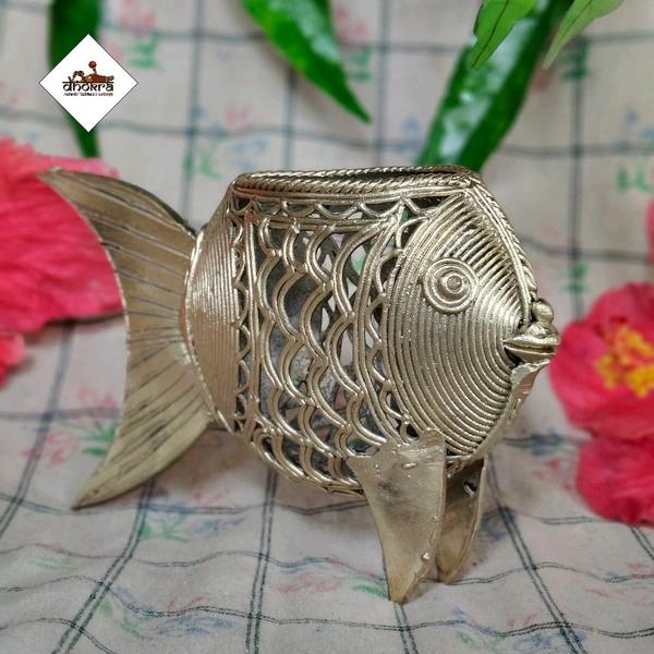 Dhokra Crafted - Pendent Stand  - Height 5 Inch