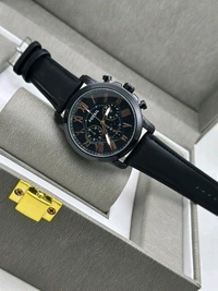 FOSSILS MEN'S WATCH                                                    WHATSAPP FOR COLOUR  - Black, ALL