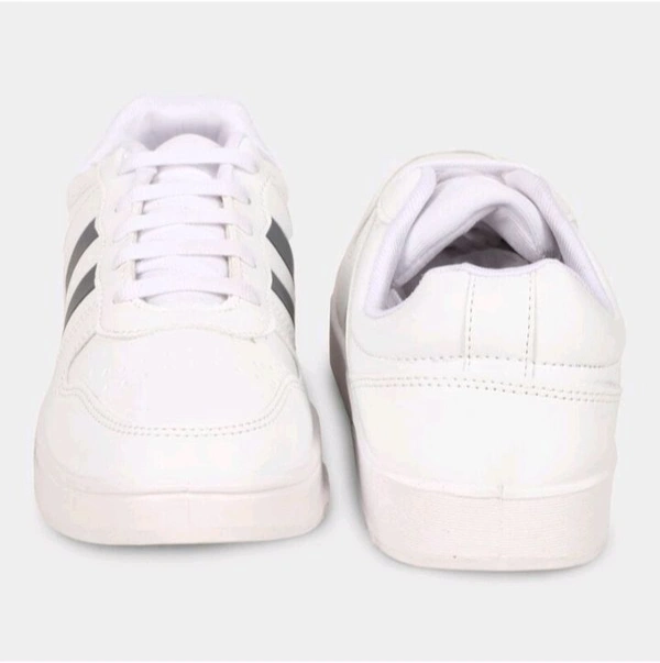 Stridedge "Ziptoo StrideEdge™ Classic White Sneakers – Luxe Streetwear with Supreme Comfort & Style"
- White, 6