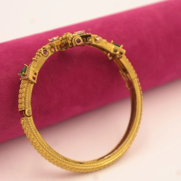 ANTIQUE OPENABLE KHADA