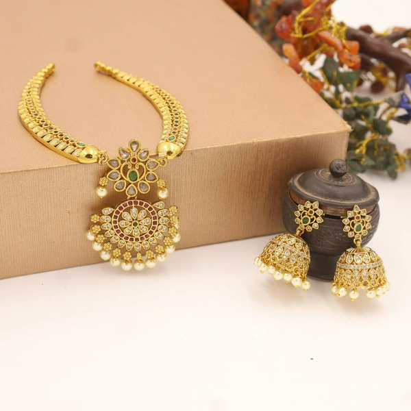 Royal Antique Necklace & Jhumka Set