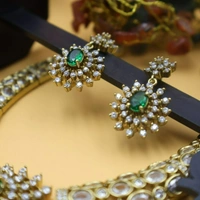 Emerald Radiance Kundan Necklace Set