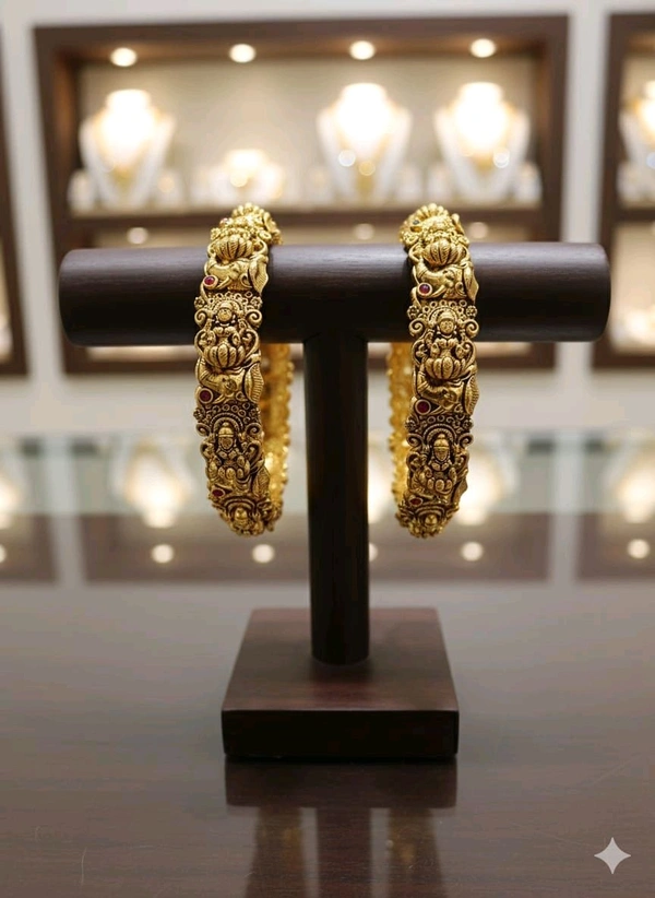 2.8 Nakshi Lakshmi God