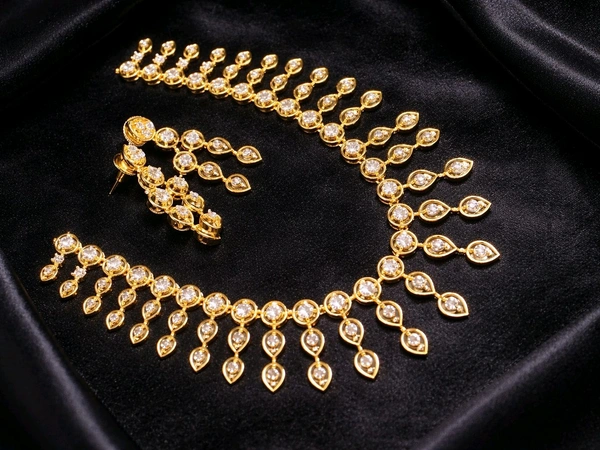 Diamond Necklace 