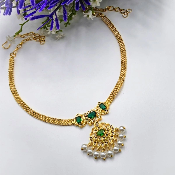 gold finish mini chocker
