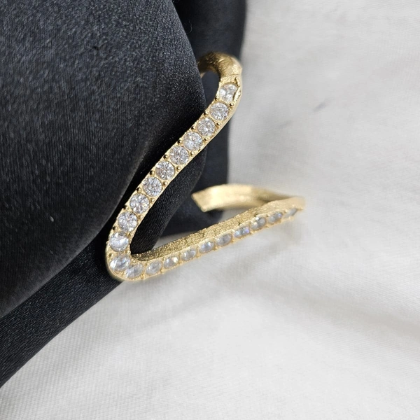 pure mpanchaloham ring