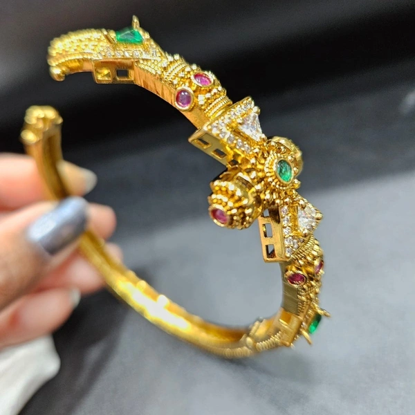 openable kada bangles