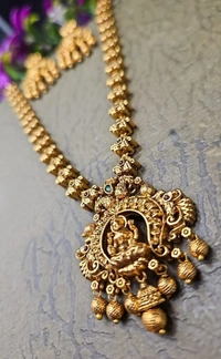nakshi laxmi neck set