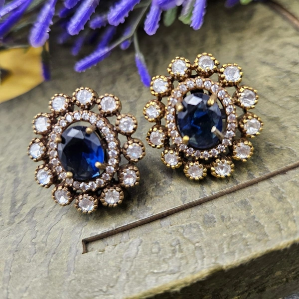 victory  earings