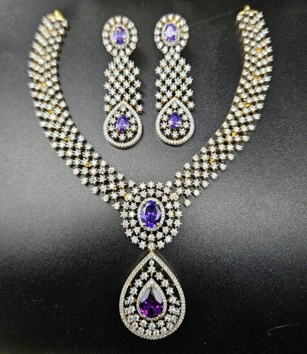 gj smiple neck set