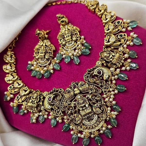 nakshi lakshmi neck set