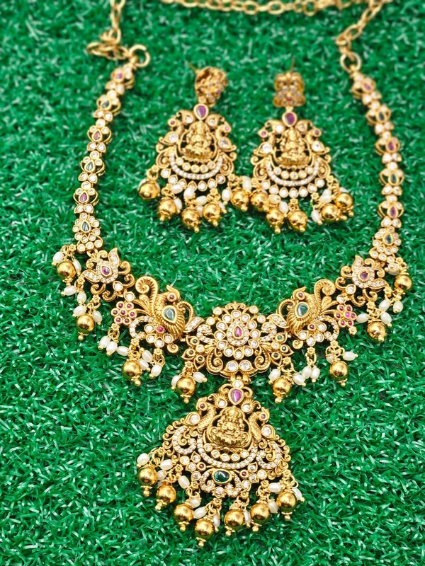 nakshi neck set