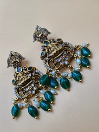 green beeds long haram