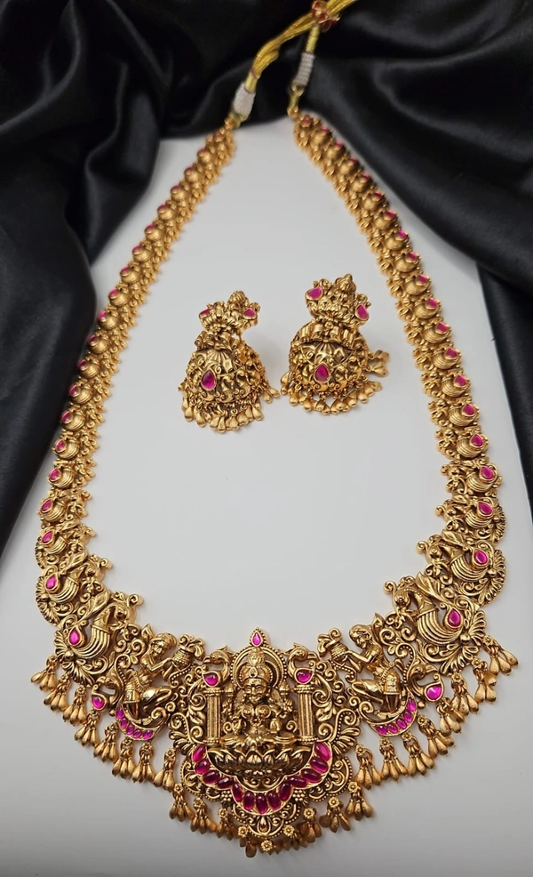 gold replica long haram