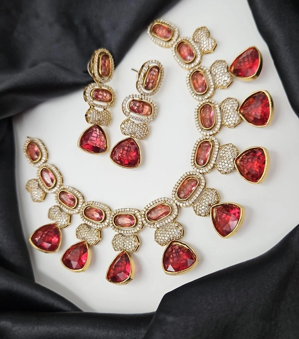 ruby neck set