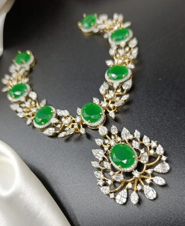 gj neck sets