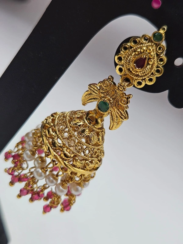 pink butta earrings