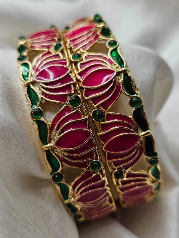 lotus jada replica bangles 2.8