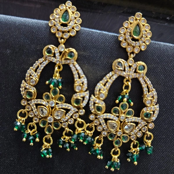 green earrings