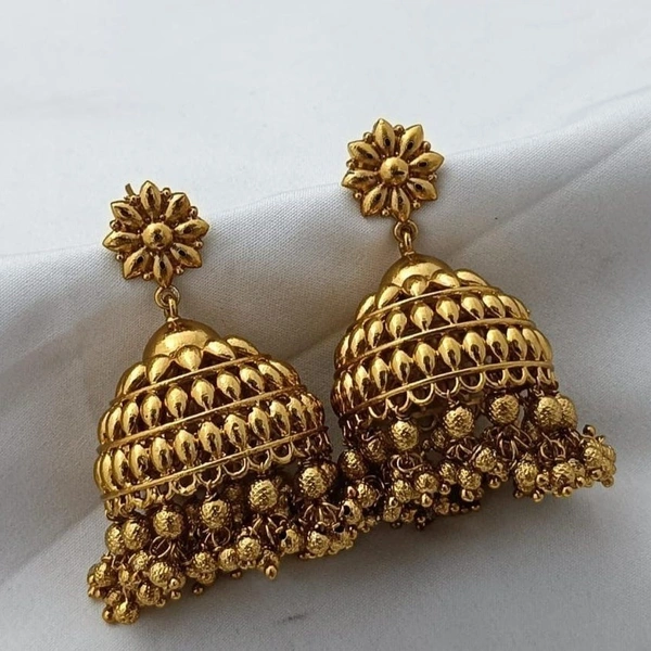 gold balls earrings