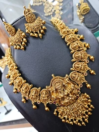 nakshi neck set