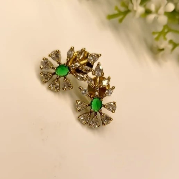 green with white neck set
