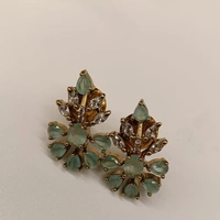 see green neck set