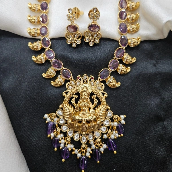 voilet lakshmi neck set 